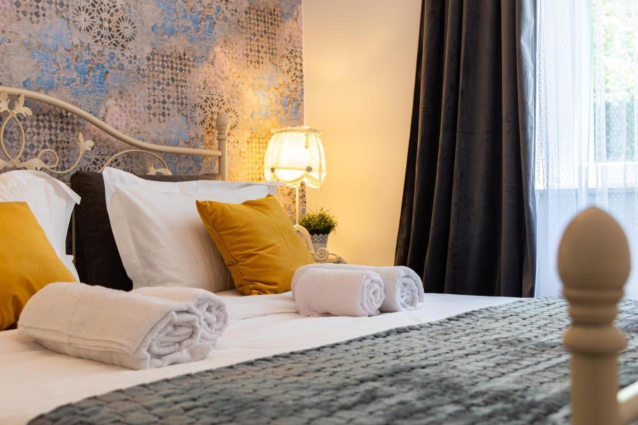 Oasis Luxury Apartment With Terrarce And Jacuzzi Split Zewnętrze zdjęcie