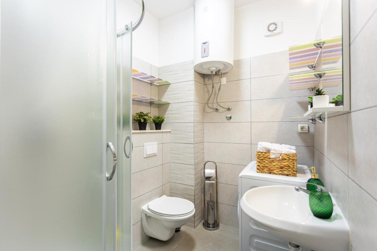 Oasis Luxury Apartment With Terrarce And Jacuzzi Split Zewnętrze zdjęcie
